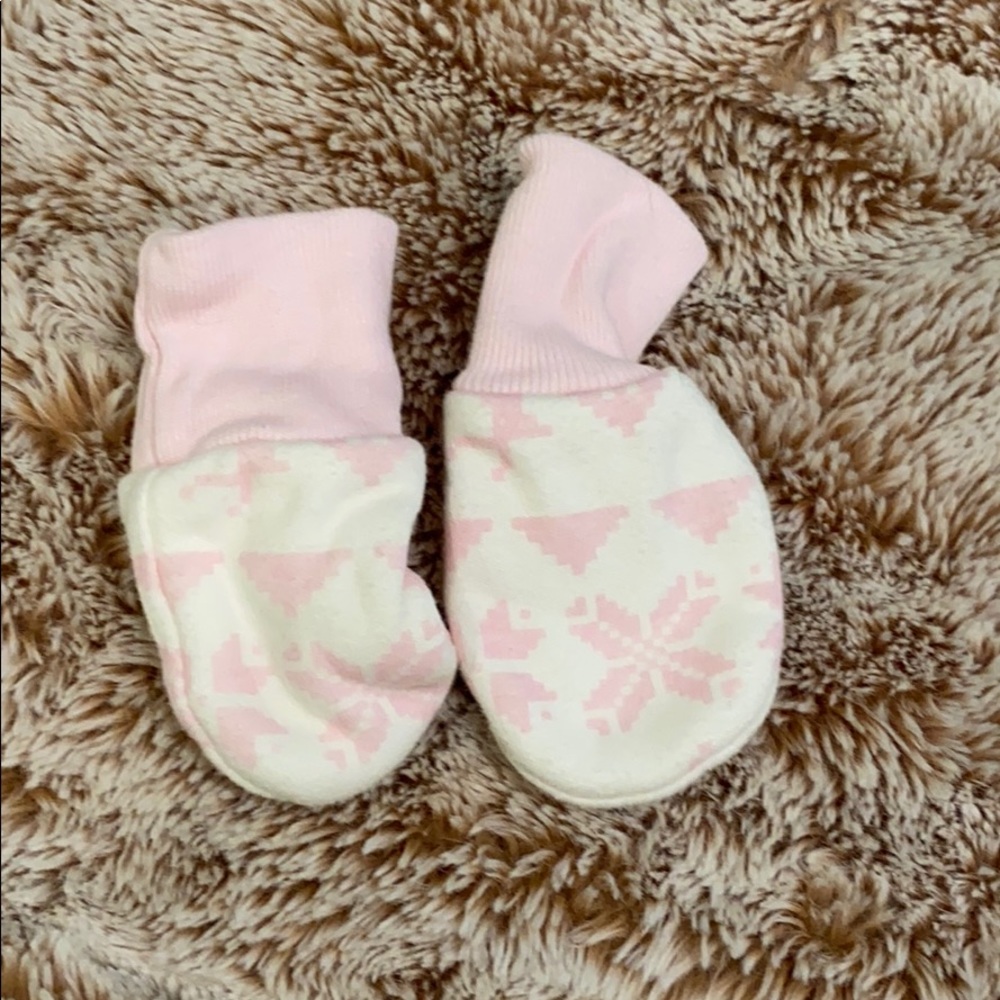 Infant Outfits - Picture 4 of 5